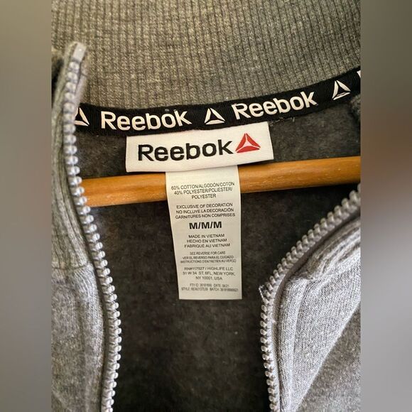 Reebok nwt pull over‎ - Picture 4 of 5